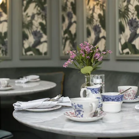 ホテル The Wilder ダブリン